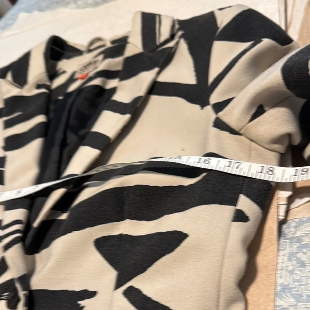 Only Black and Cream Patterned Blazer EU 38/S